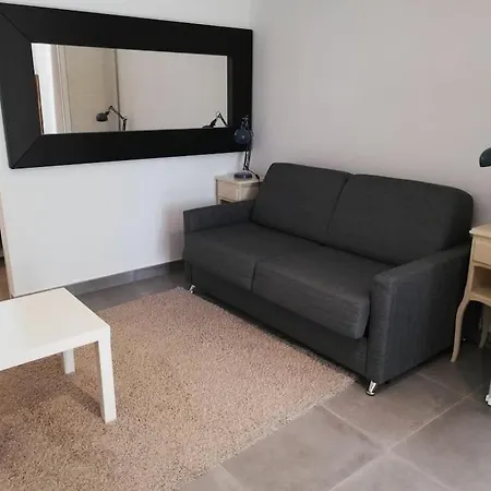 Confortable Dans Villa, Terrasse, Clim